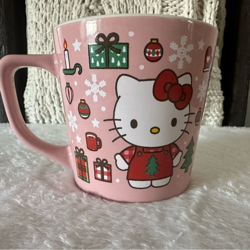 NWT Hello Kitty Mug
